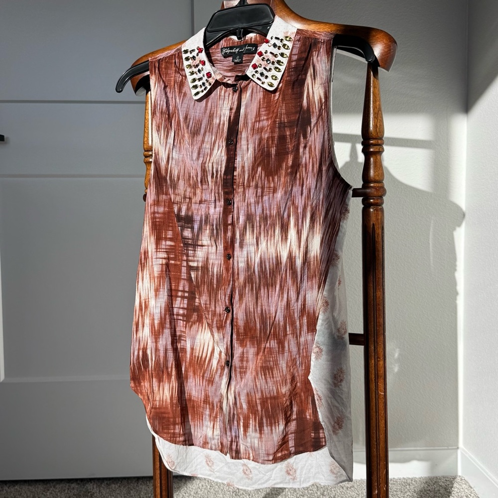 Elizabeth and James 100% Silk Studded Collar Sleeveless Blouse Top Size S Resort